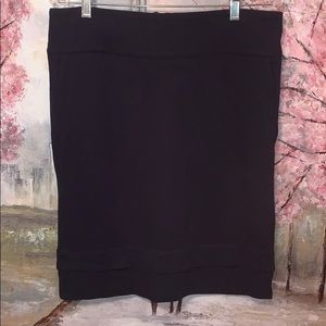 Cabi Black zip up back double layer body con mini skirt 10 EUC